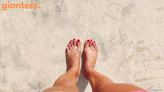 AtomicToez - Micro Valentines And Making Heart By Perfect Giant Feet With Red Toenails