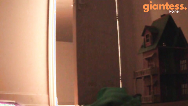 Giantess Mori Enjoying Her New Apartment With Tiny People: Powerful Butt Crushing
