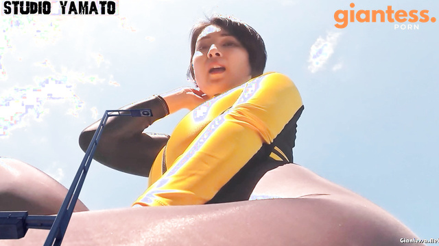 Studio Yamato - The Final View: Little Citizens And Giantess In Yellow Suit