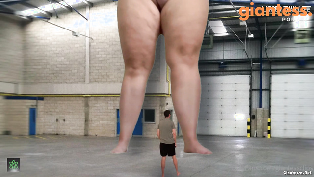 Larger Than Life - Busty BBW Kayla Seduces The Nerd: Fat Giantess Growth While Rubbing Clit
