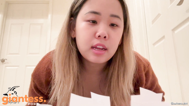 Forager's Giantess - Ruby In Boots: An Asian Giantess Macroverse Adventure Episode 1