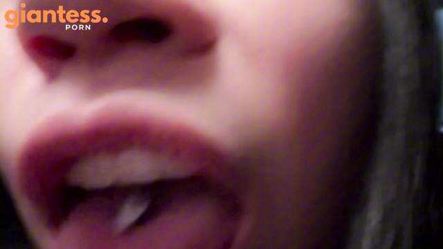 Hold On Shrunken Man, My Boyfriend Dick Need To Be Sucked And Handjob