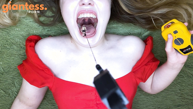 Giantess Shye White's Big Ass On A Crane: Over The Mouth's Deep Abyss
