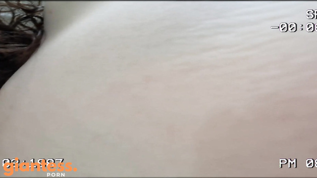 GiantGhost - Full Body And Armpits Exploration Of A Resting Giantess Lucy Part 2