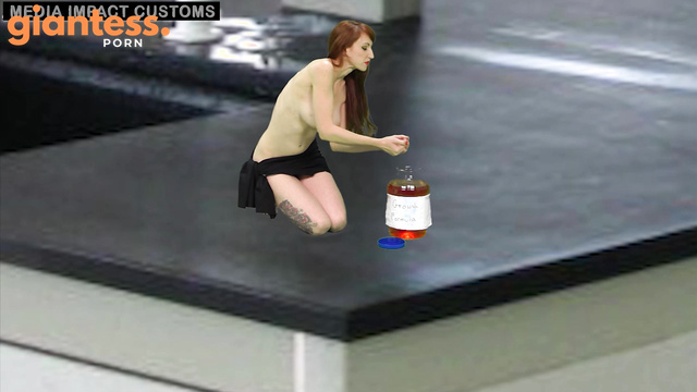 Media Impact Customs - Shrunken Woman Natalie Minx Deals With The Consequence Of A Lab Folly