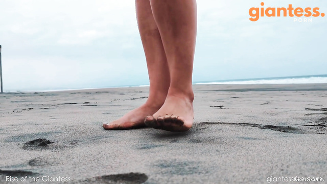 Rise Of The Giantess - Colossal Curvy MILF Canela Prepares For An Epic Booty Beach Attack