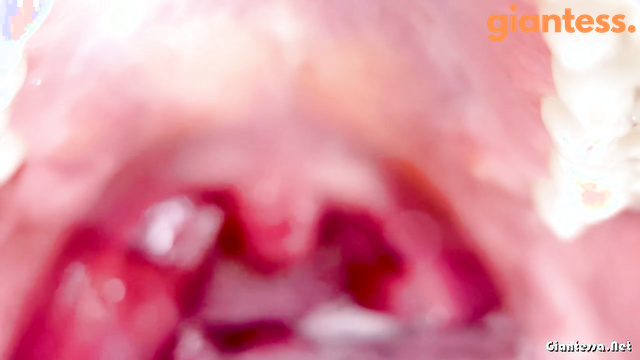Shye White Vore