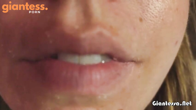 Wreckin Becca - Serum Of Expansion On The Beach With A Lucky Husband Part 2