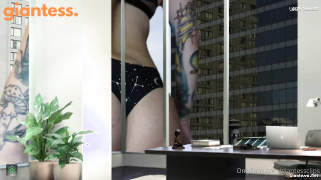 Larger Than Life - Evil Giantess Grows Even Larger With Total Ass Worship From Mia Hope