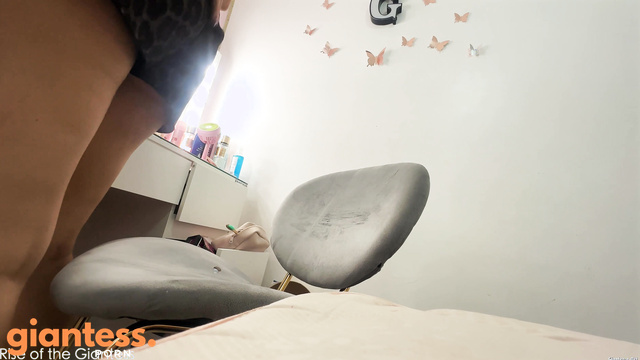 Rise of the Giantess - Ravenous Giantess Ava Eats Everything Including Her Tiny Human