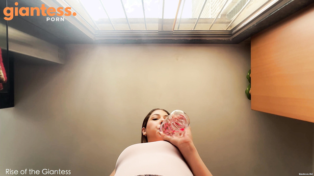 Rise of the Giantess - Ravenous Giantess Ava Eats Everything Including Her Tiny Human