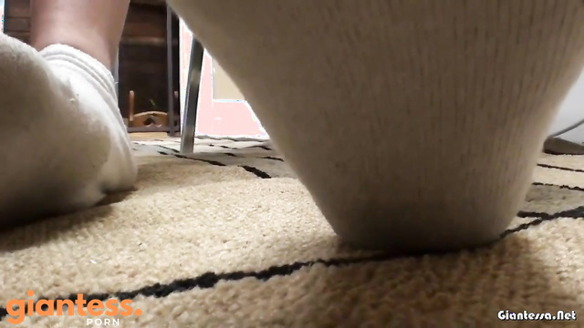 Southern Giantess - Jazmine's Tiny Boy Get Trapped Inside Her Sweaty Stinky Socks