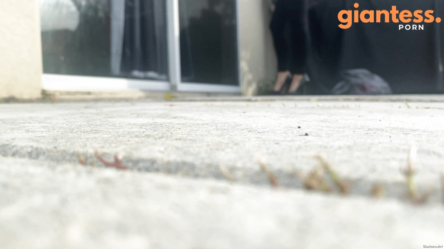 WorldUnseenFilms - Tall Giantess Kate In Her Sexy High Heels Walking Outdoors