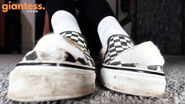 Your Favorite Giantess - Brunette MILF Giantess Foot Growth And Total Vans Sneaker Destruction