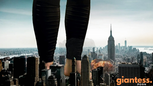 Wreckin Becca – Giantess Destroys The City