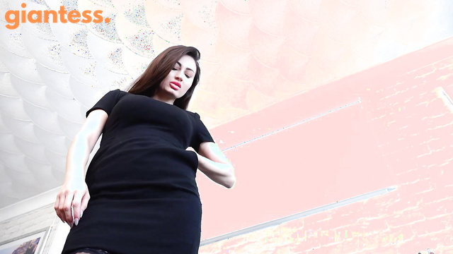Tinyfetishfun – Tall Brunette Crushes Small People