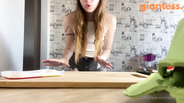 Nelly Giantess – Shot Pov Video Giantess