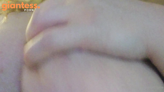 Julie Bliss - My First Tiny and Exploring My Giantess Kink