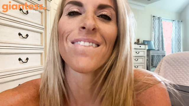Rose Scott – Giantess Step Sister