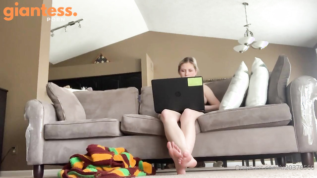 Kandicalico – Giantess Pov