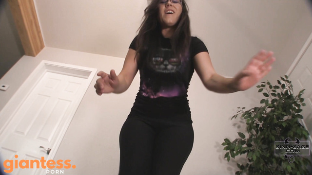 Sinn Sage – Tiny Ronald