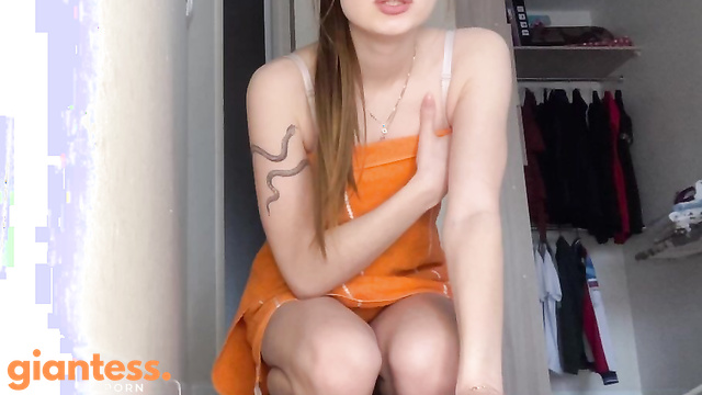 Nelly Giantess – Tiny Man What Are You Doing In My House