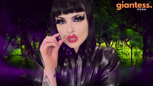 Empress Poison – Girl With Black Hair