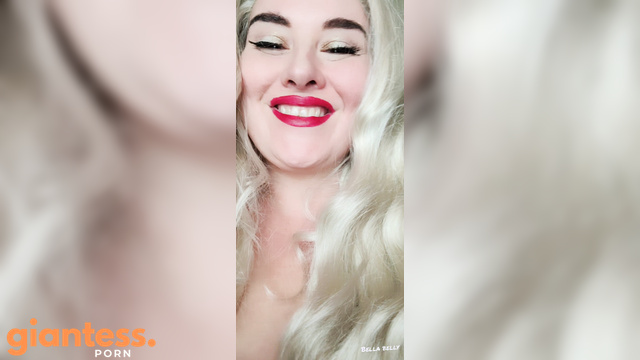 TheRealBellaBelly – Giantess Plays With Tiny Fan Pussy Boobs