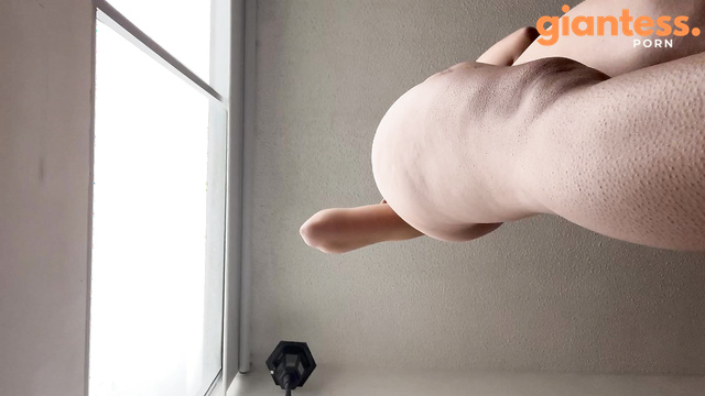 Colombian Big Ass – Unaware Big Giantess Dancing Nude So Hot