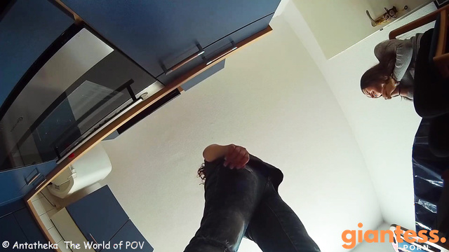 German Giantess – Party Massaker GGHD037