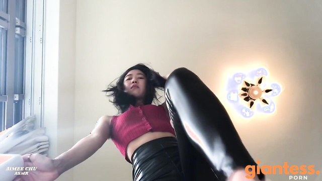 Chinese Giantess – Asian Girl Crushes Small Man With Sexy Feet