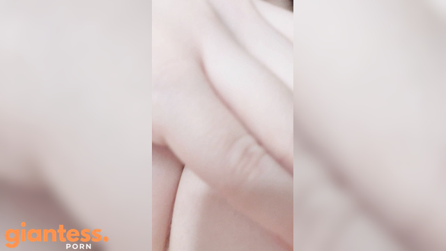 Angry Giantess