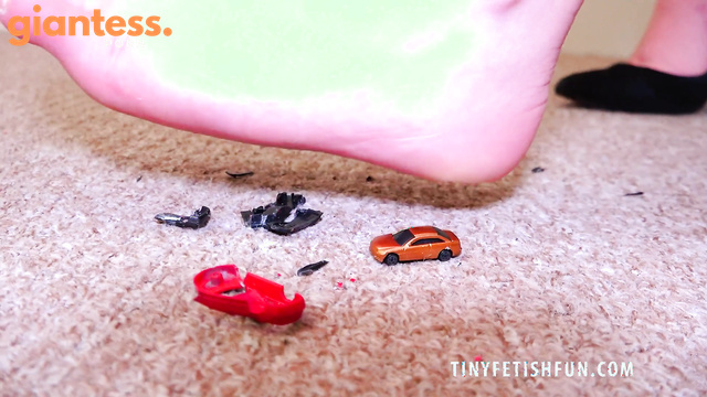 Tinyfetishfun – Girl Playing With Small Cars Part 3