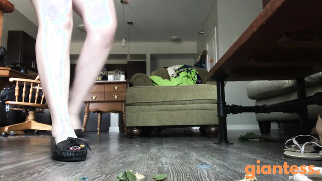 Freckled Feet – Crushing A Whole Army Of Men Into