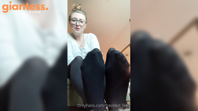 Freckled Feet - Your Giantess Girlfriend