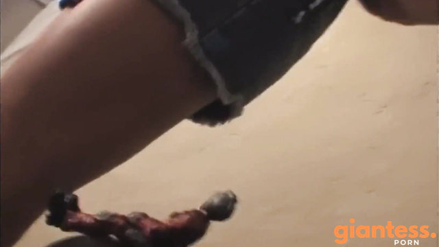 Fart Fantasy – Summer Giantess Toy Soldier Farting