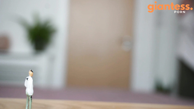 Sasha Curves – Giantess Step Sis Catches You Watching
