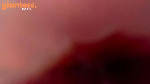 Colombian big ass - Kiss from giantess big lips on Valentine