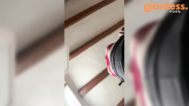 Emprexkala - Giantess Mom Tiny Daughter Role Play