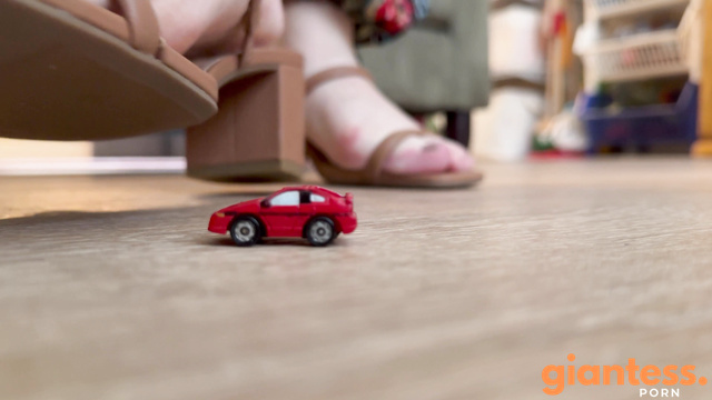 Worldunseenfilms - Toy Car