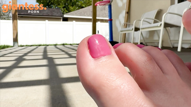Worldunseenfilms – Poolside