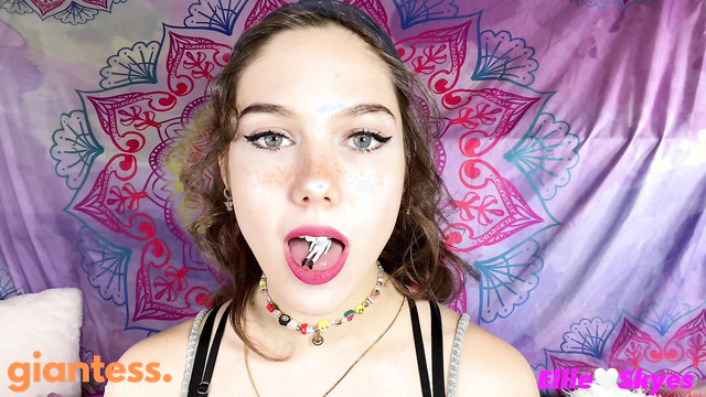 Ellie Skyes – Gentle Giantess Face Focus Fetish