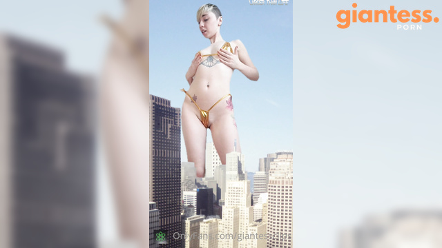 Larger Than Life - Growing Girlfriend Is A Goddess