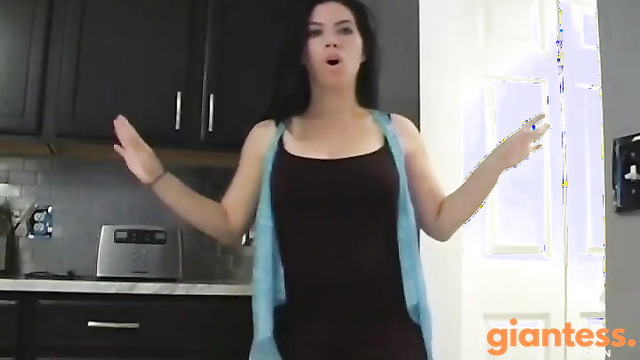 Bratty Princess Lisa - Scary House Party