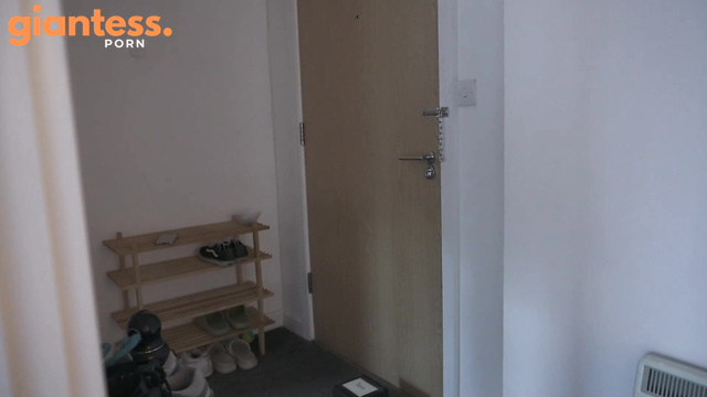 Sasha Curves - Shrunken Boyfriends Big Surprise