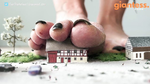 Giantess EditZ - Giantess Fair
