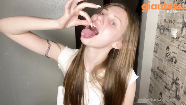 Nelly Giantess - Video With Olives Part 2