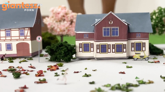 Giantess EditZ - Tiny Town Part 1