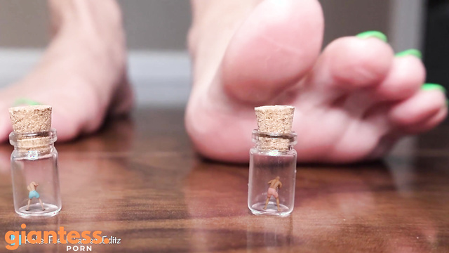 Giantess EditZ - Giantess Tiny Jar Part 1