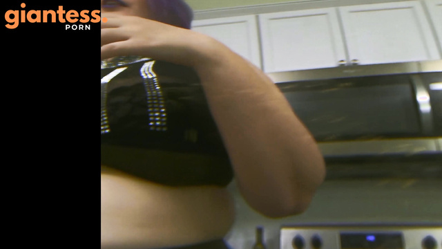The Queendom - Goddess Theres A Party In My Stomach